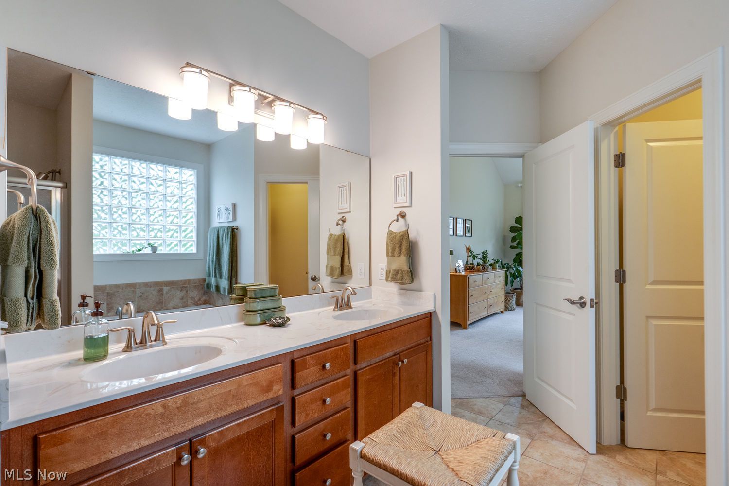 4457 Forest Lake Court Stow OH 44224