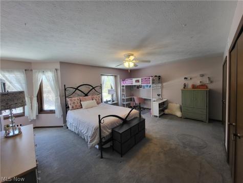 1882 Meadow Drive Hinckley OH 44233