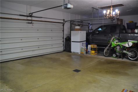 1882 Meadow Drive Hinckley OH 44233