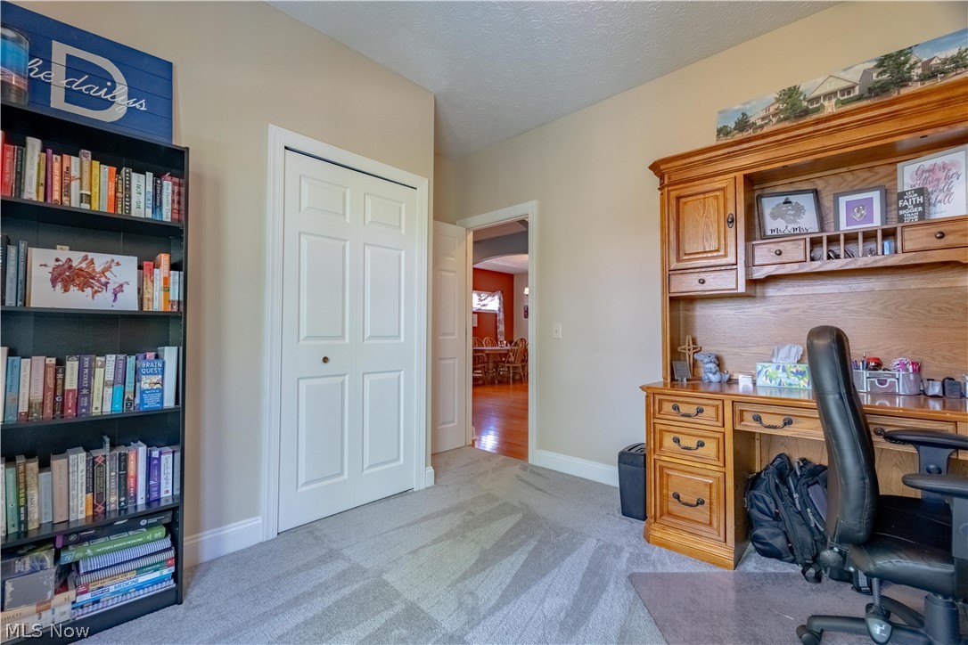 5263 Frederick Street Barberton OH 44203