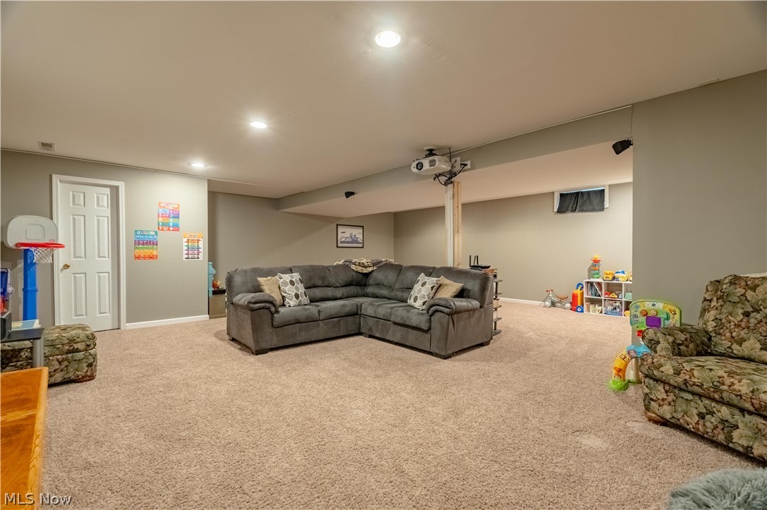 5263 Frederick Street Barberton OH 44203