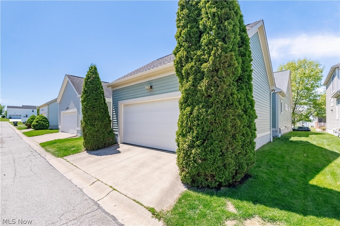 5263 Frederick Street Barberton OH 44203