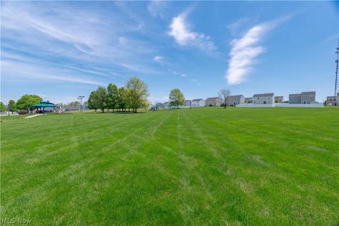 5263 Frederick Street Barberton OH 44203