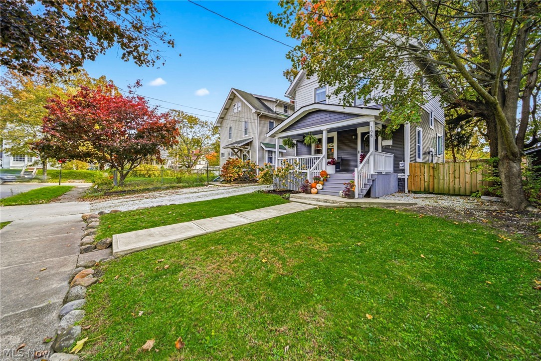 198 E Brookside Avenue Akron OH 44301