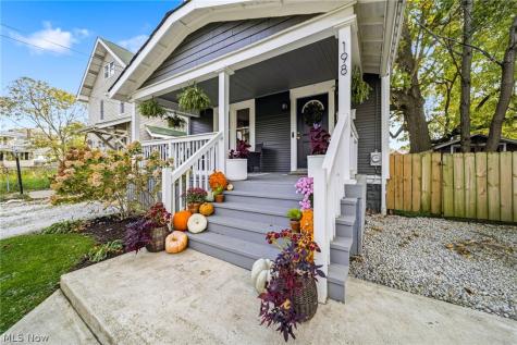 198 E Brookside Avenue Akron OH 44301