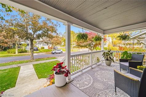 198 E Brookside Avenue Akron OH 44301