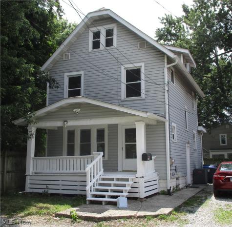 256 Sues Court Akron OH 44311