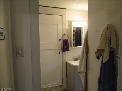 256 Sues Court Akron OH 44311