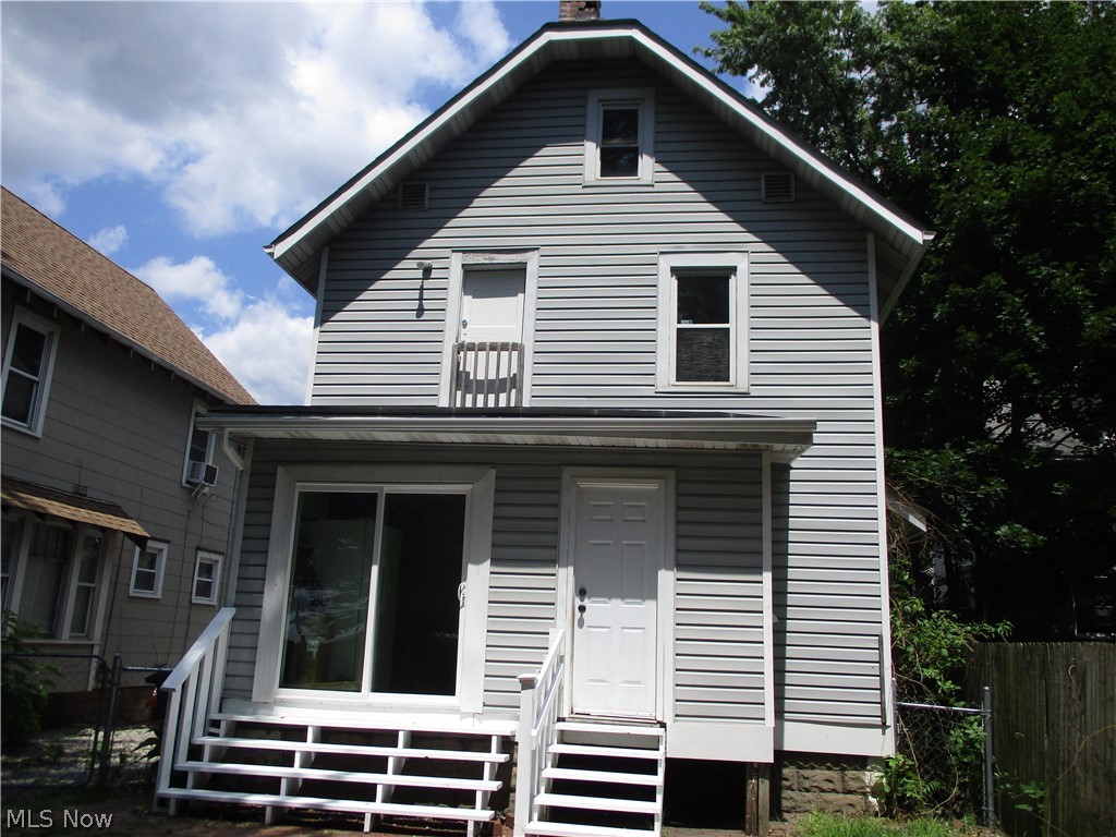 256 Sues Court Akron OH 44311