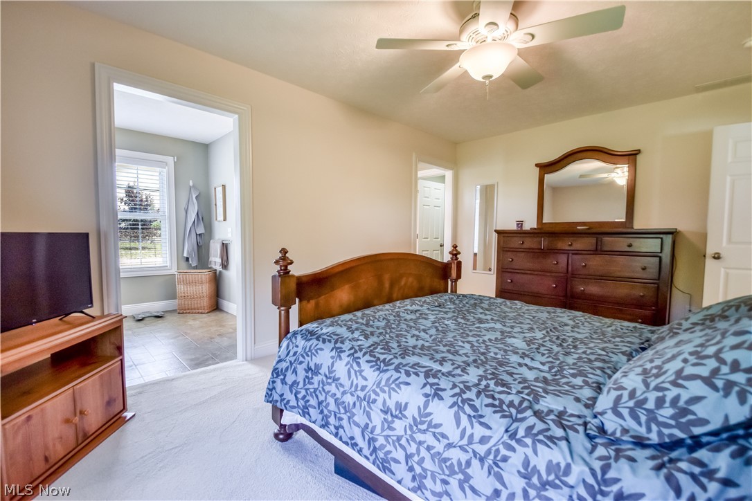 128 Stacey Court Madison OH 44057