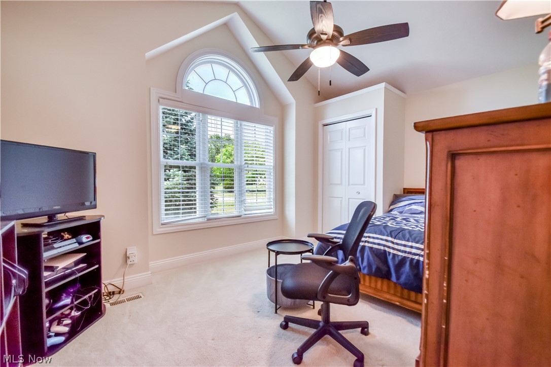 128 Stacey Court Madison OH 44057