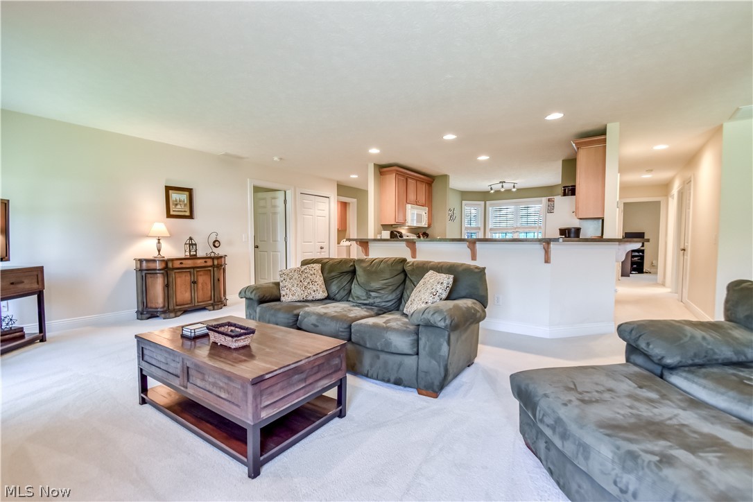 128 Stacey Court Madison OH 44057