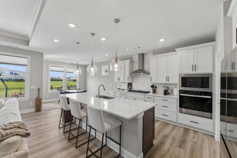 432 Clipper Court Avon Lake OH 44012