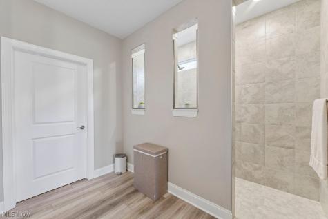 432 Clipper Court Avon Lake OH 44012