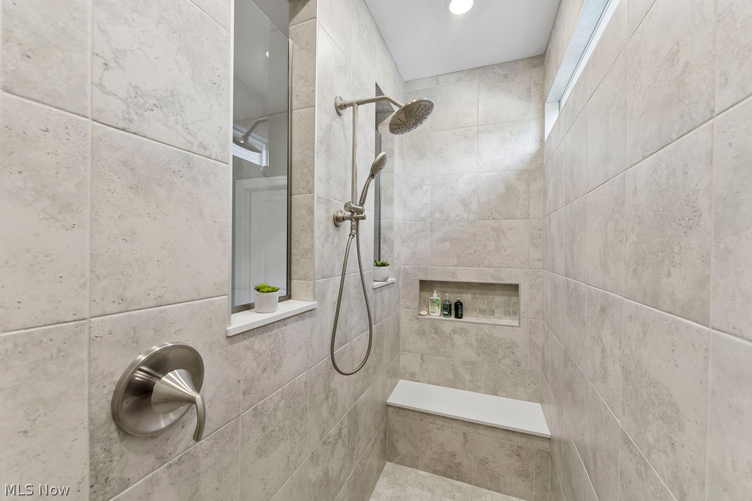 432 Clipper Court Avon Lake OH 44012