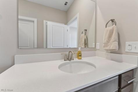 432 Clipper Court Avon Lake OH 44012