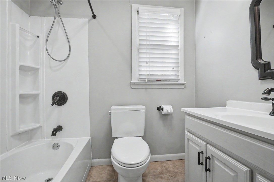 295 Sleepy Hollow Drive Canfield OH 44406