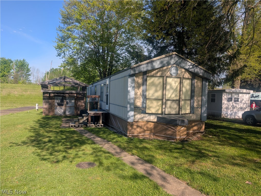 460 1st Street Brewster OH 44613