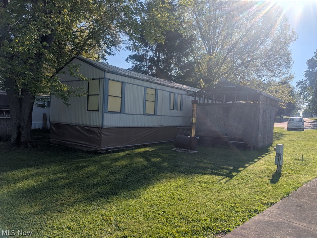 460 1st Street Brewster OH 44613