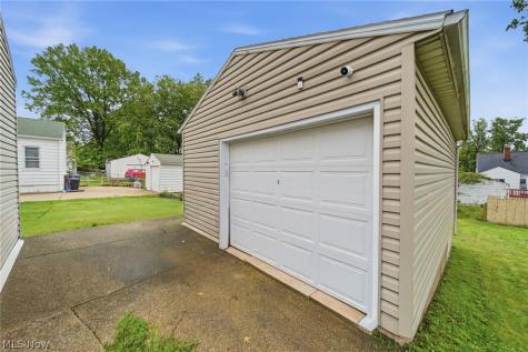 788 E Archwood Avenue Akron OH 44306