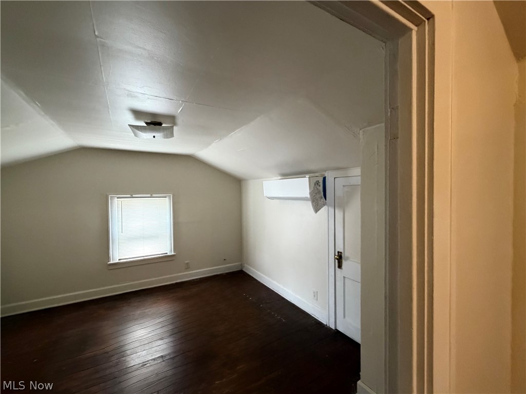 3196 W 116th Street Cleveland OH 44111