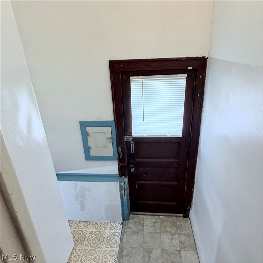 3196 W 116th Street Cleveland OH 44111