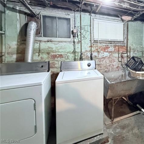 3196 W 116th Street Cleveland OH 44111