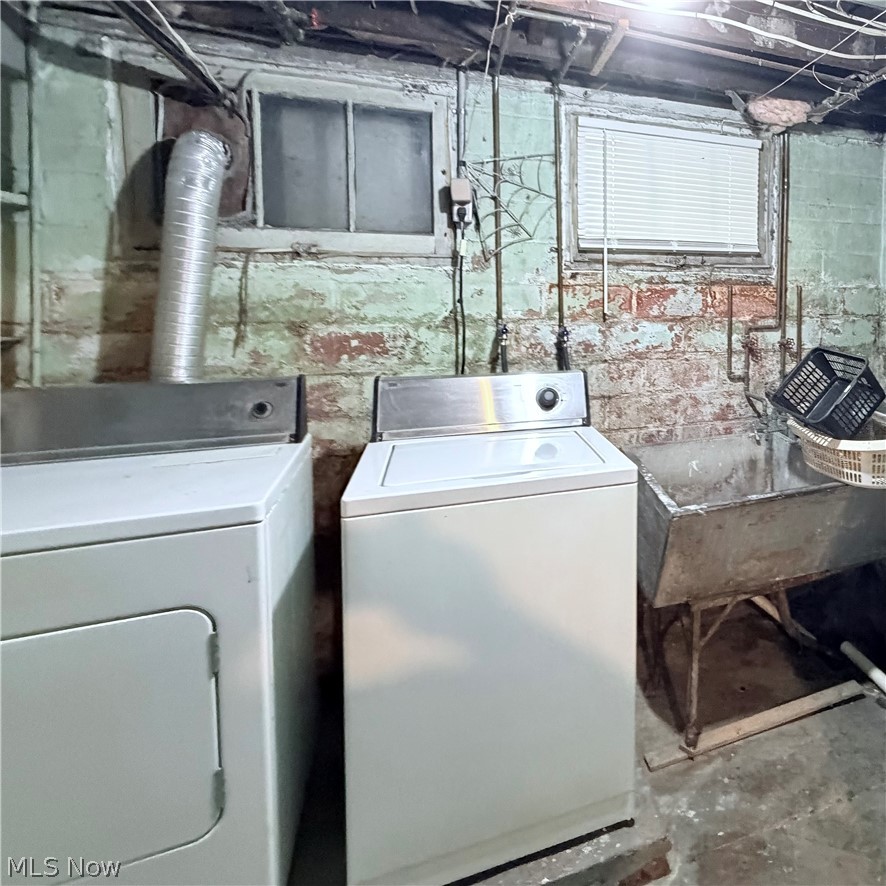 3196 W 116th Street Cleveland OH 44111
