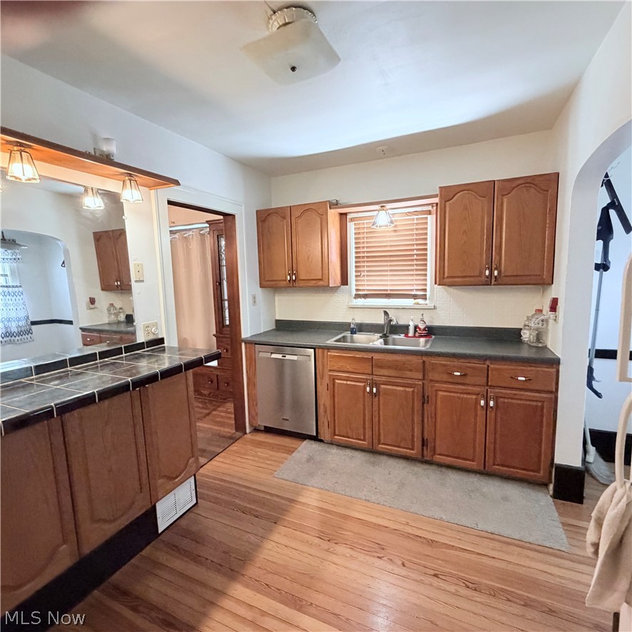 3196 W 116th Street Cleveland OH 44111