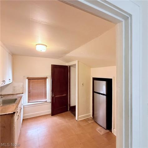 3196 W 116th Street Cleveland OH 44111