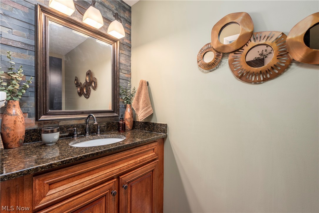 257 Windward Drive Elyria OH 44035