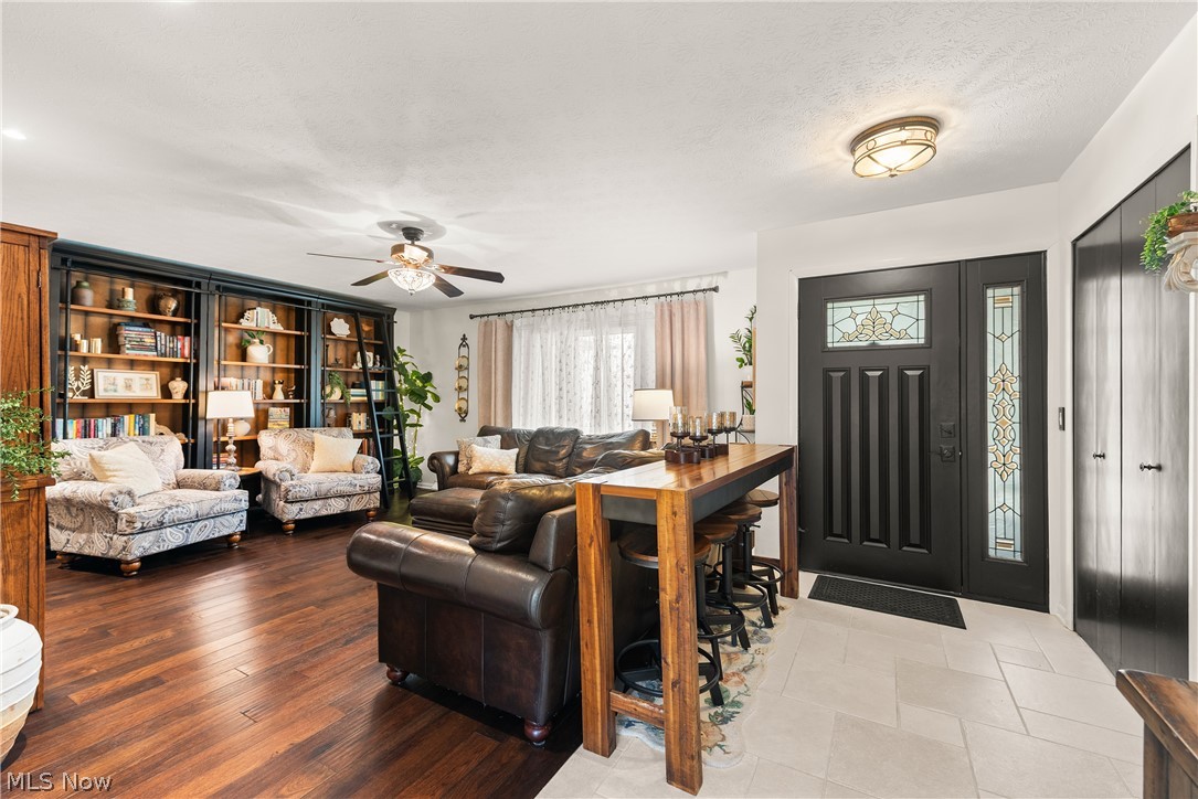 257 Windward Drive Elyria OH 44035