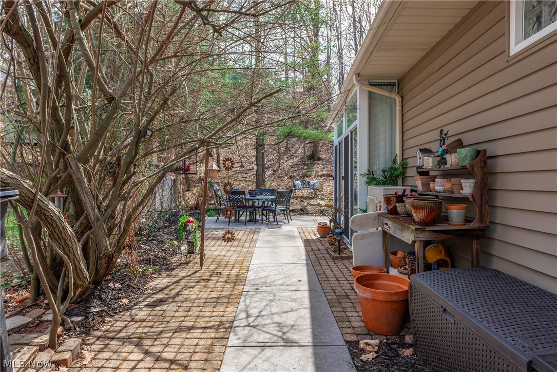 257 Windward Drive Elyria OH 44035
