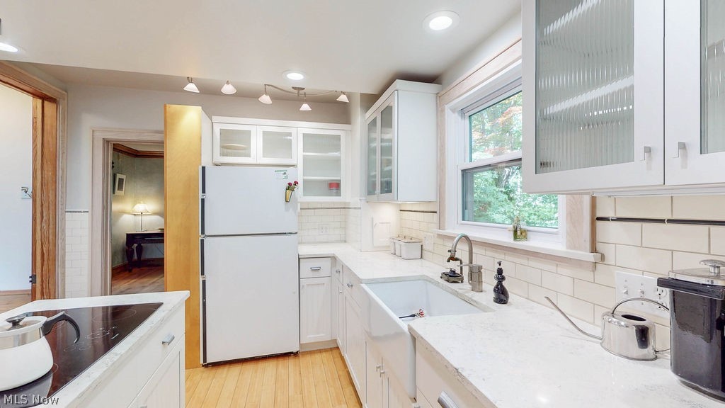 7673 Fairview Avenue Mentor OH 44060