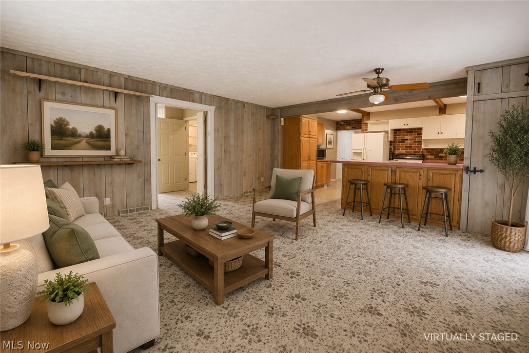 339 S Hambden Street Chardon OH 44024