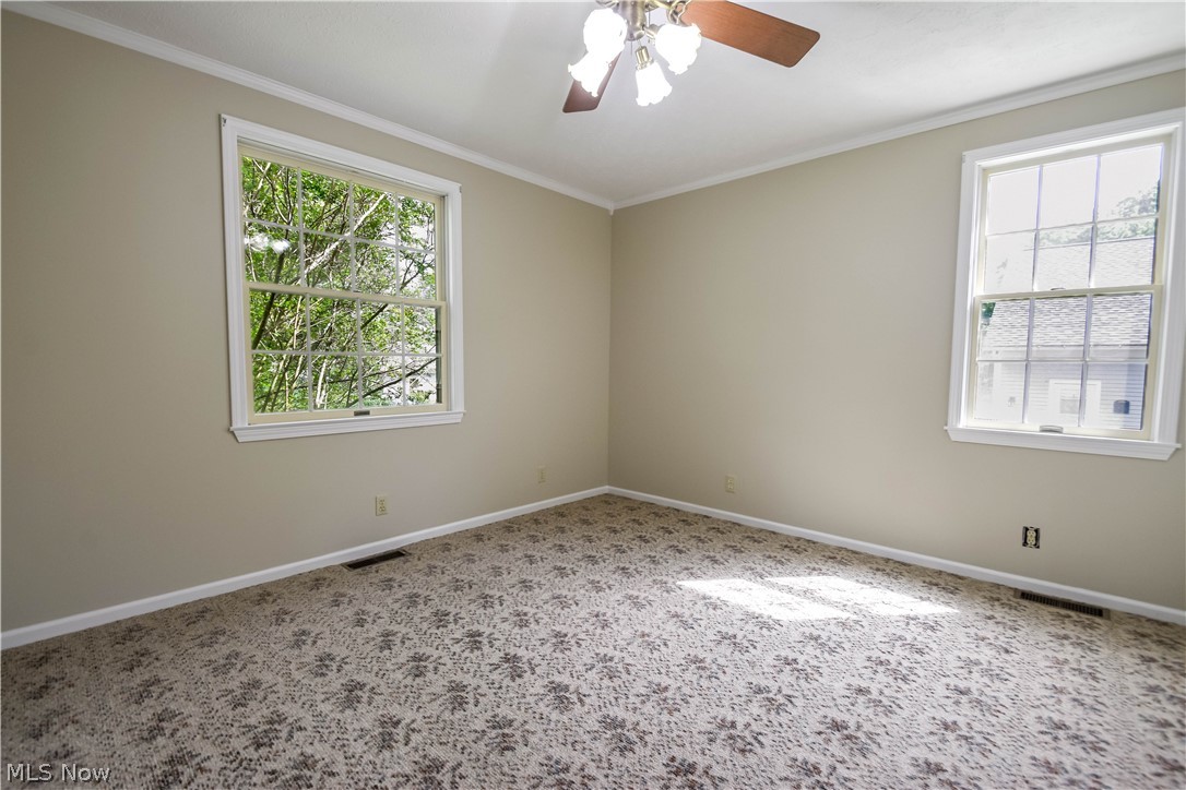 339 S Hambden Street Chardon OH 44024