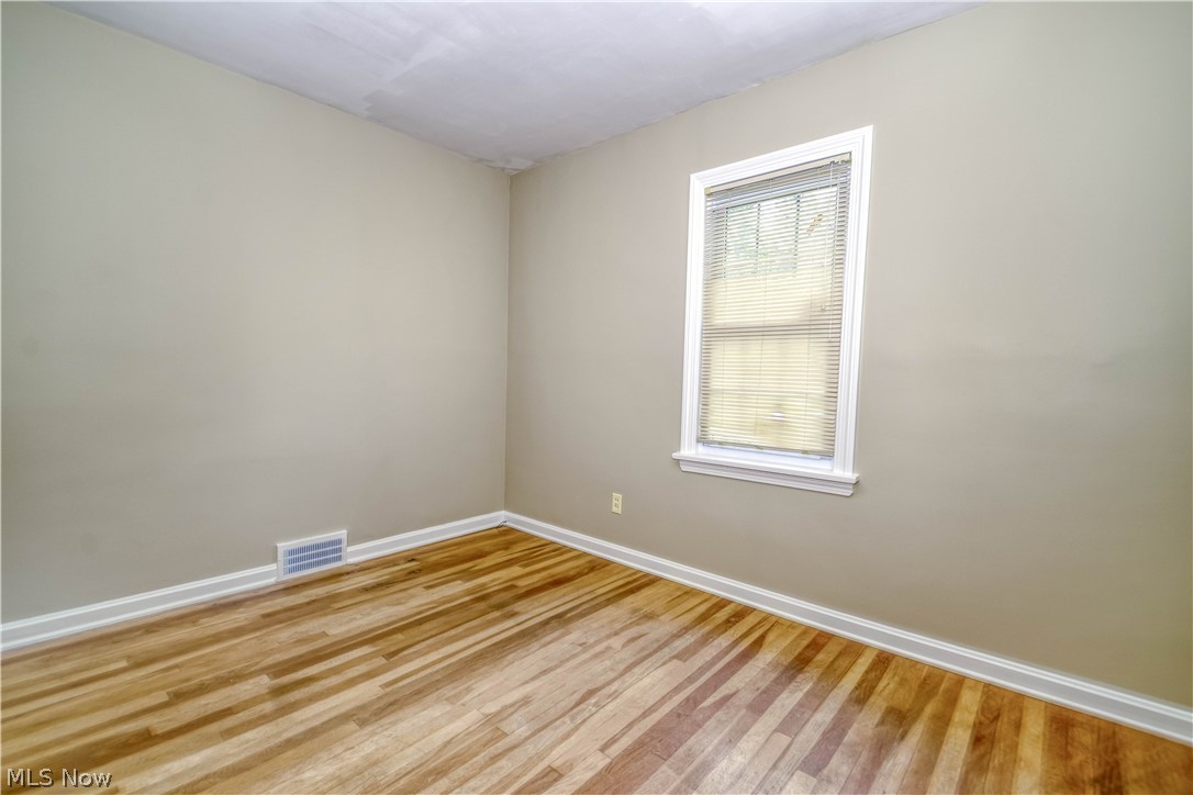 339 S Hambden Street Chardon OH 44024