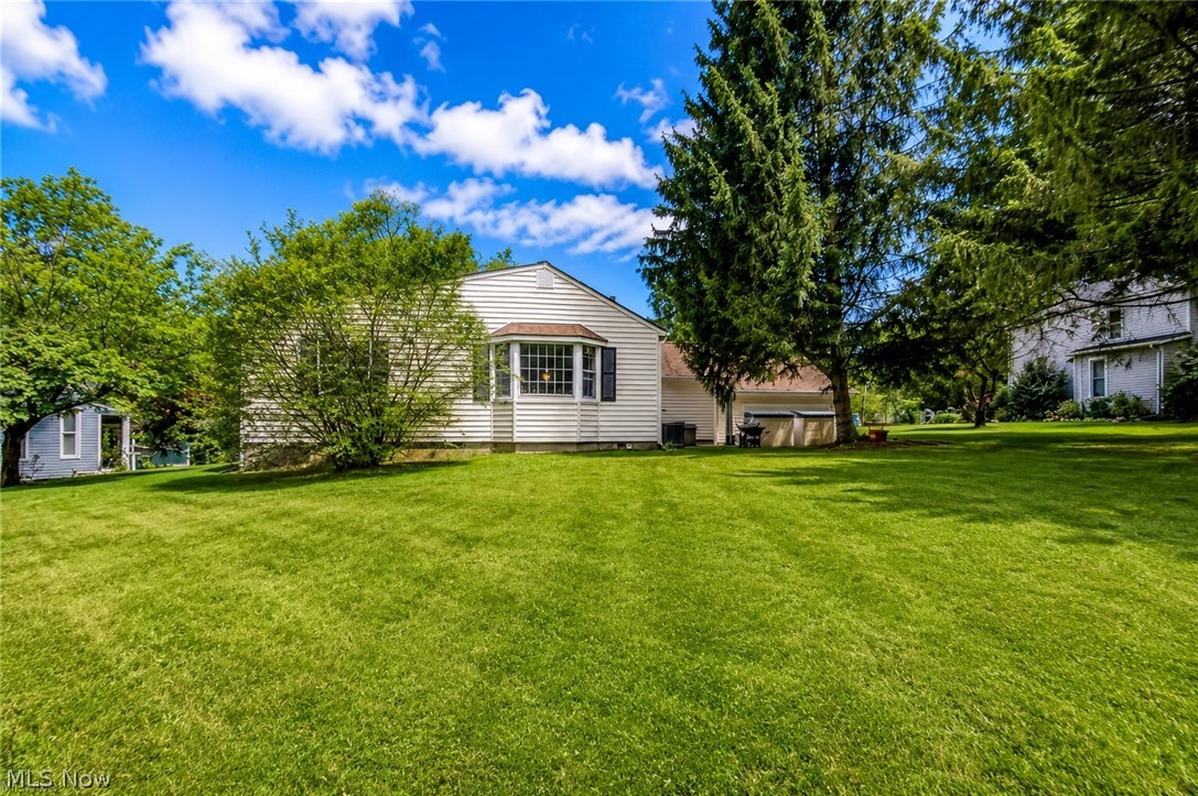 339 S Hambden Street Chardon OH 44024
