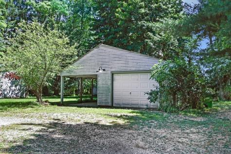 41 Gaylord Drive Munroe Falls OH 44262