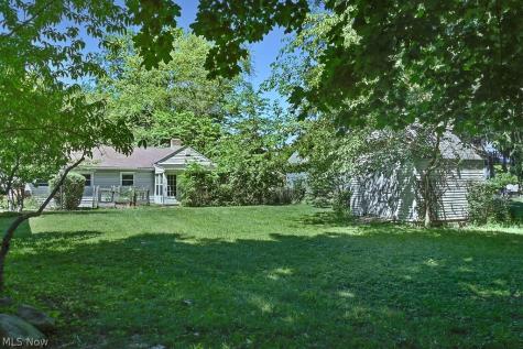 41 Gaylord Drive Munroe Falls OH 44262