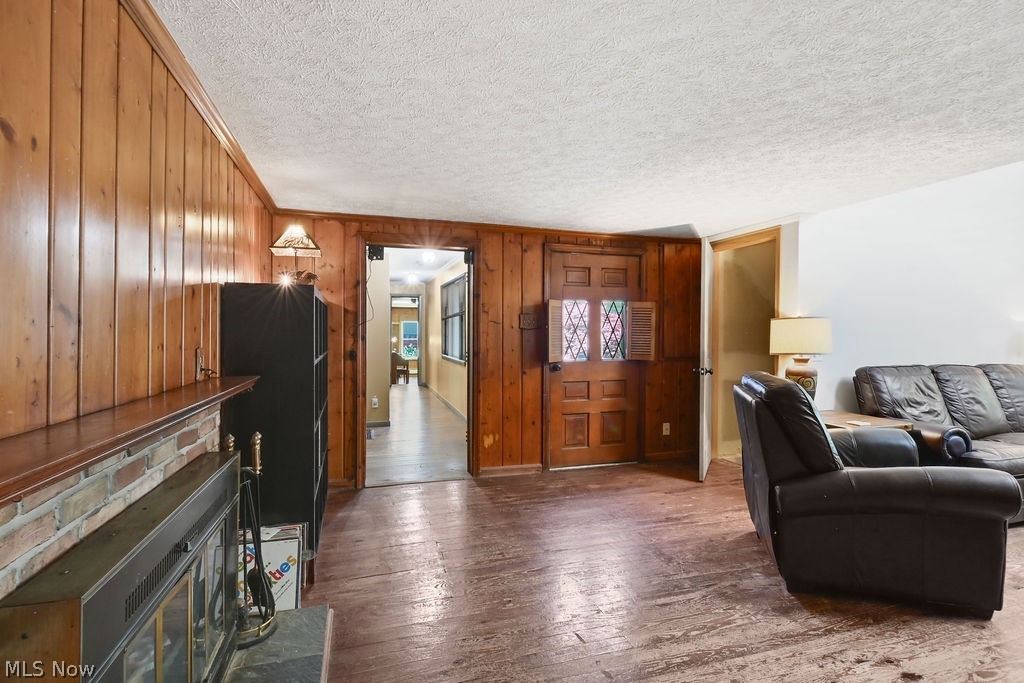 41 Gaylord Drive Munroe Falls OH 44262