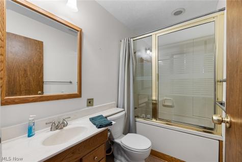17338 Ridge Creek Road Strongsville OH 44136