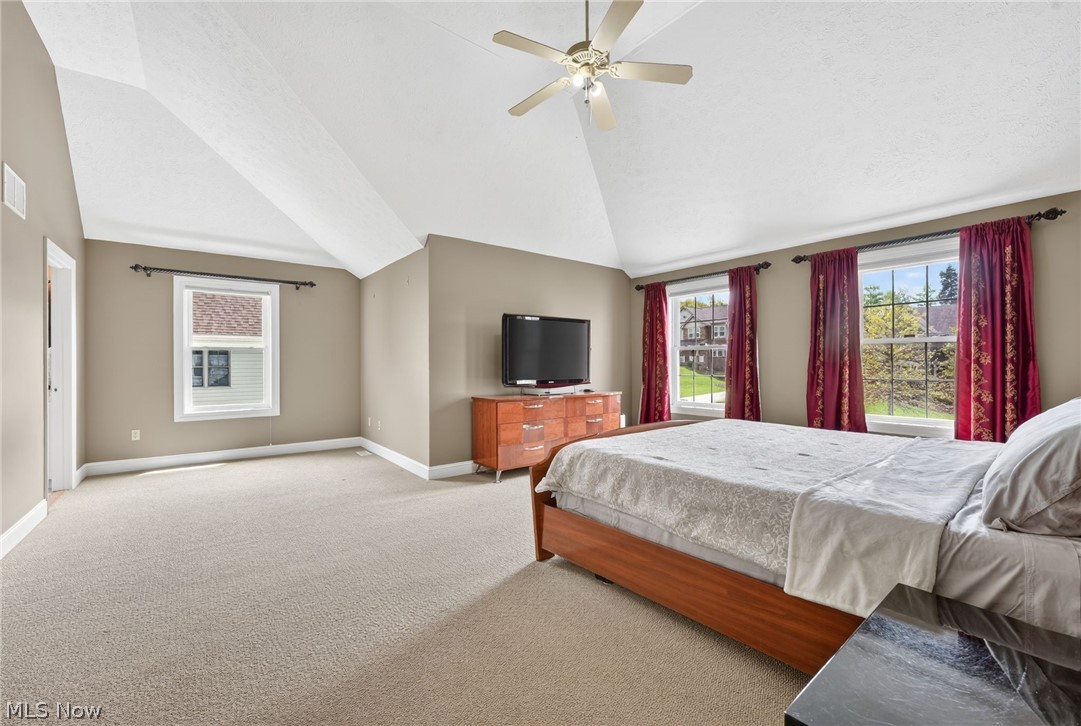 9336 W Hampton Drive North Royalton OH 44133