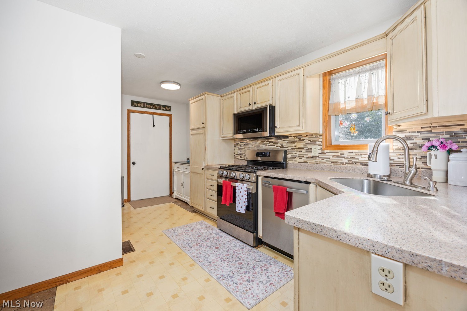 482 Main Street Wadsworth OH 44281