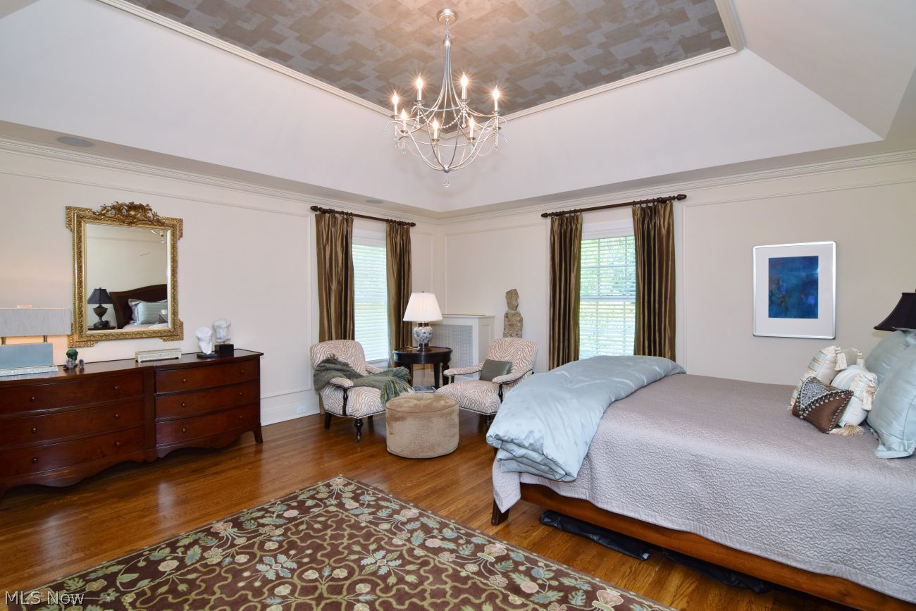 2742 Belvoir Boulevard Shaker Heights OH 44122