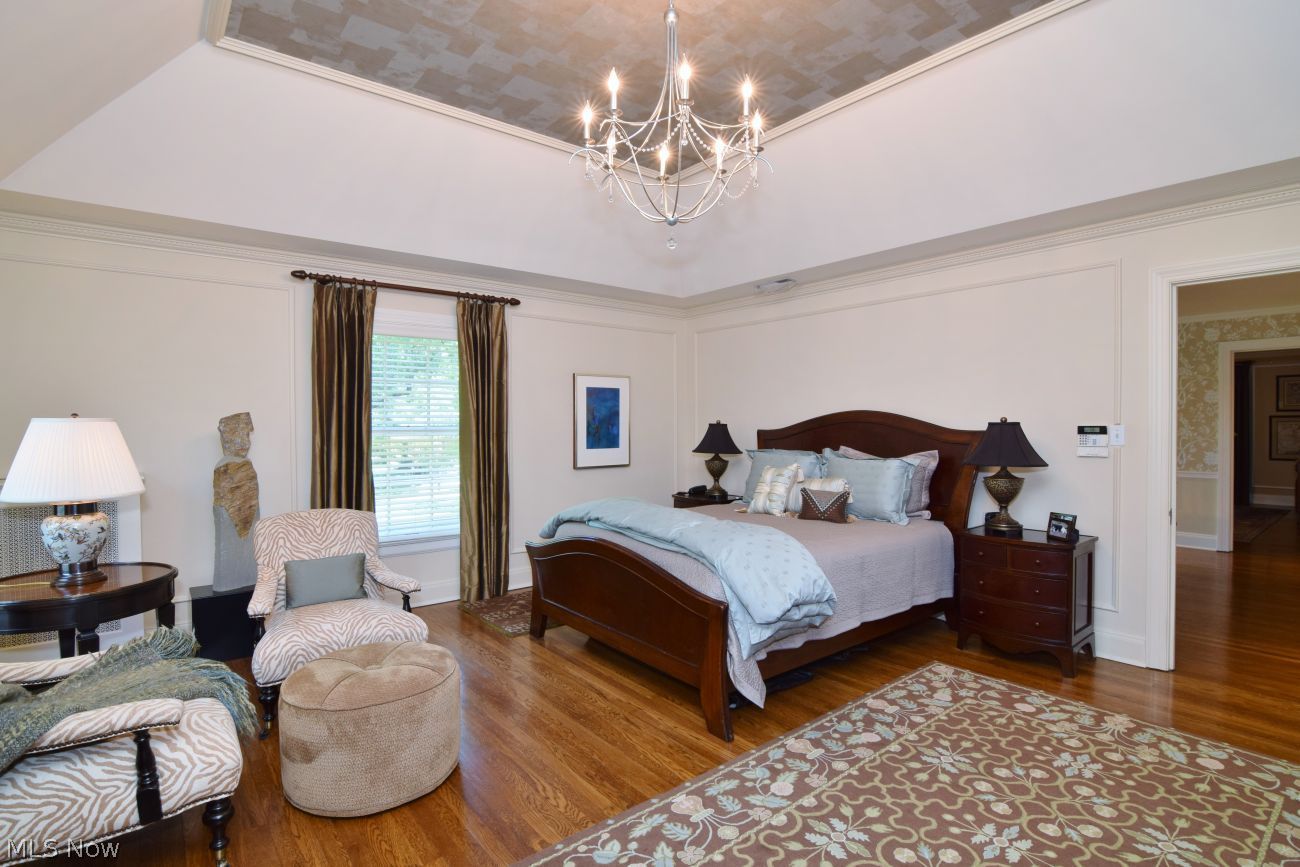 2742 Belvoir Boulevard Shaker Heights OH 44122