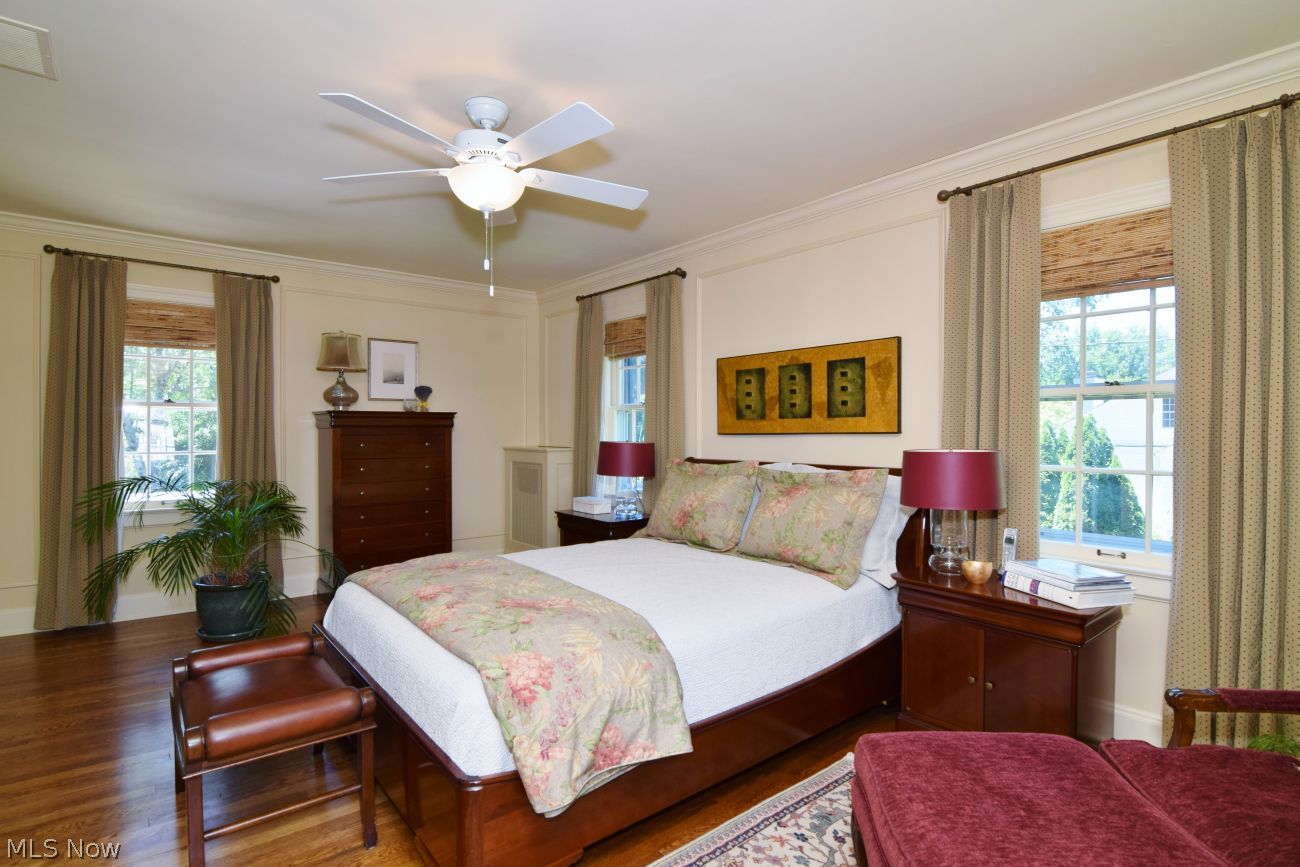 2742 Belvoir Boulevard Shaker Heights OH 44122