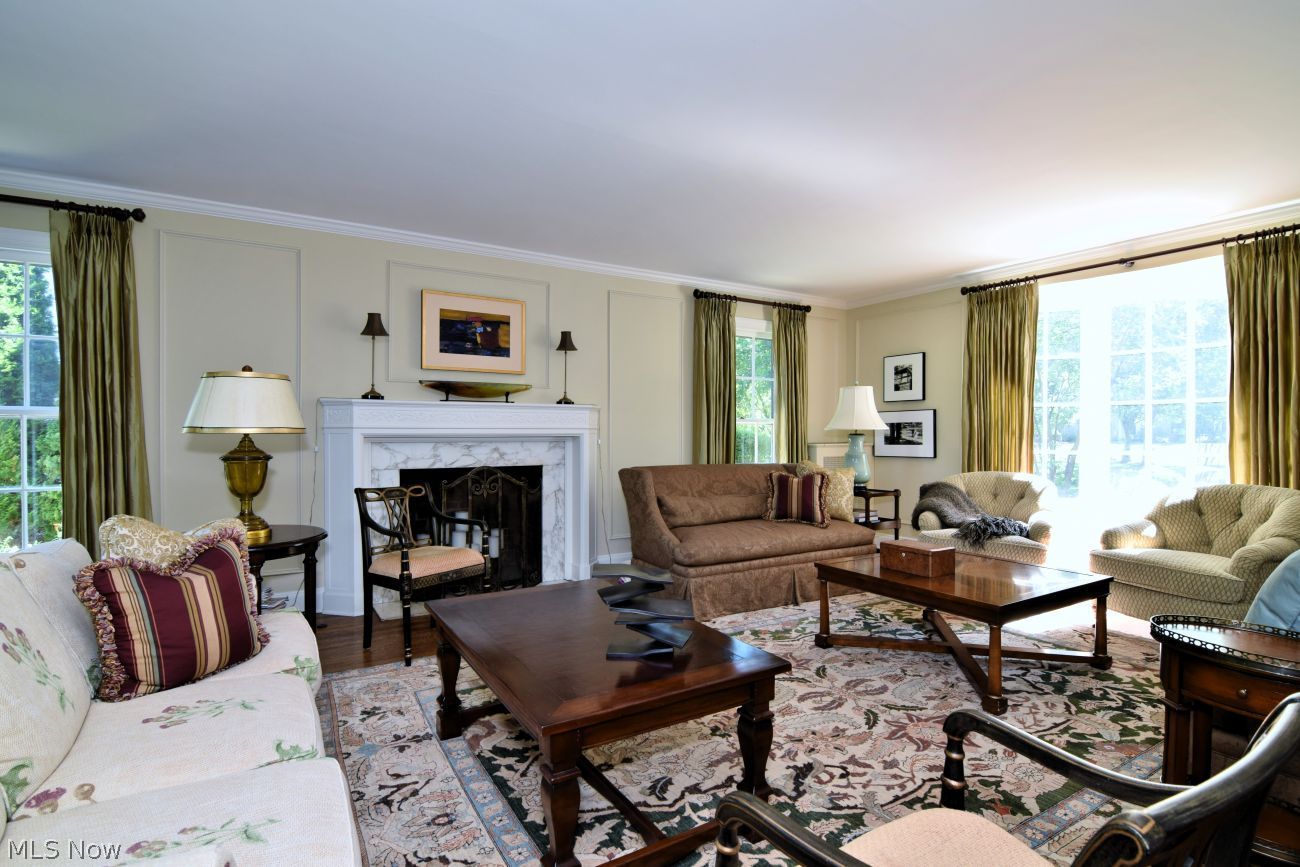 2742 Belvoir Boulevard Shaker Heights OH 44122