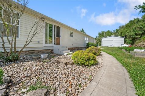 7022 Bluebird Road NW East Canton OH 44730