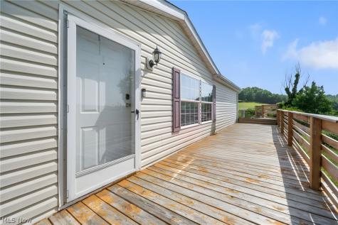 7022 Bluebird Road NW East Canton OH 44730
